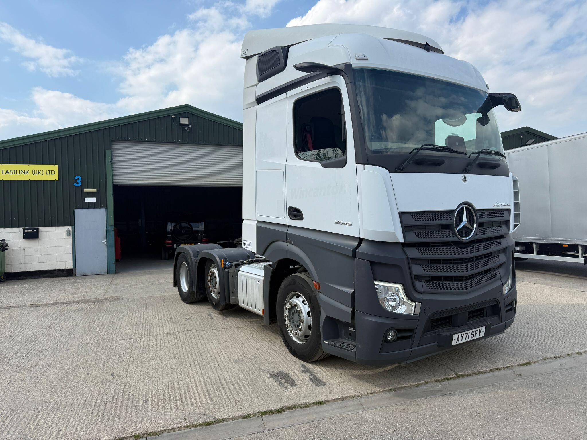 Used Mercedes-Benz Actros trucks & lorries in Aylesbury